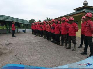 Bantu Pemadaman Karhutla di Riau, PT Arara Abadi Turunkan RPK